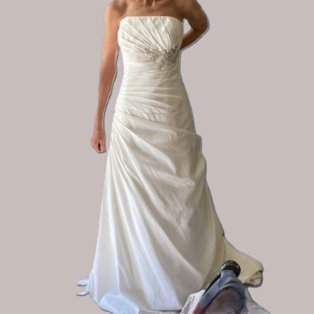 NWT 💍 Elegant Ivory Satin Bridal Gown • Strapless • Size 14